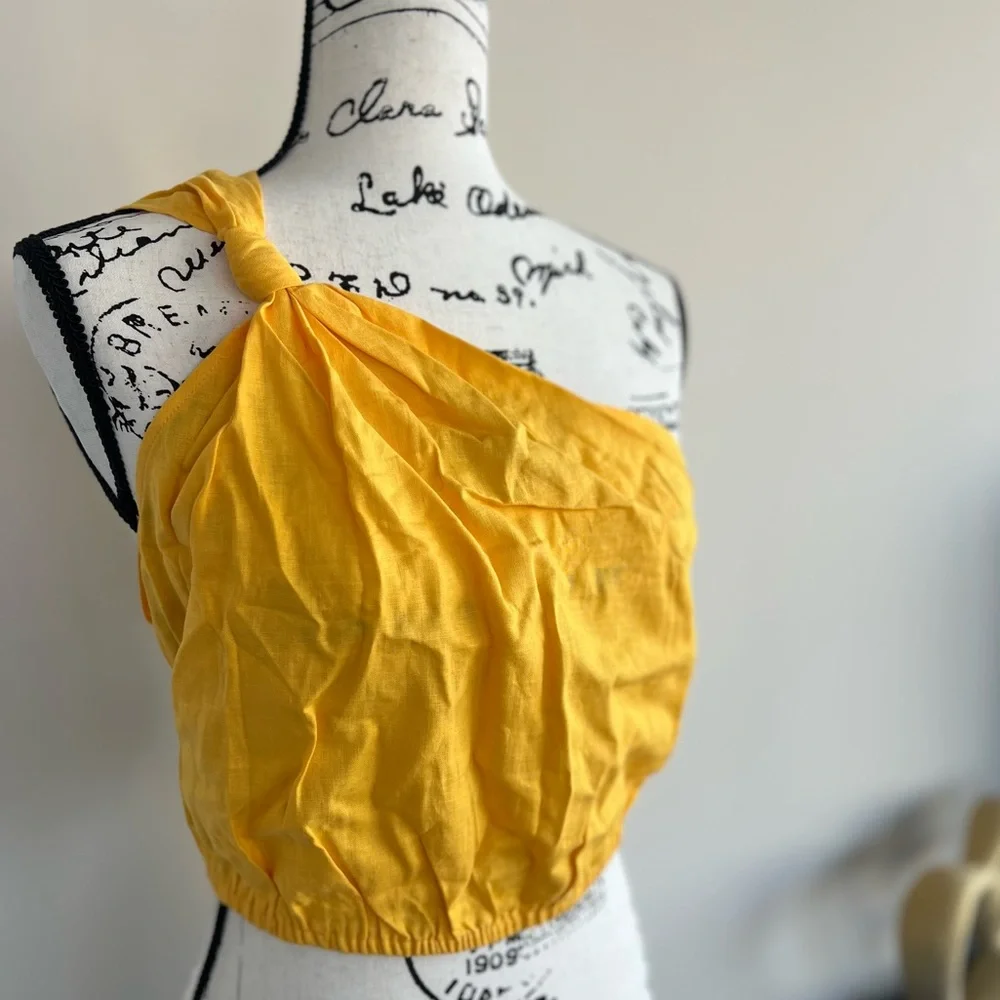 Farm Rio Crop Top - Picture 2 of 3